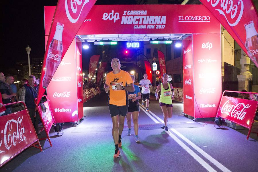 ¿Estuviste en la EdP Carrera Nocturna 10K de Gijón? ¡Búscate! (9)