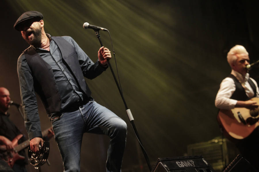 El soul de The Christians pone el broche de oro a los conciertos de San Mateo en la Catedral