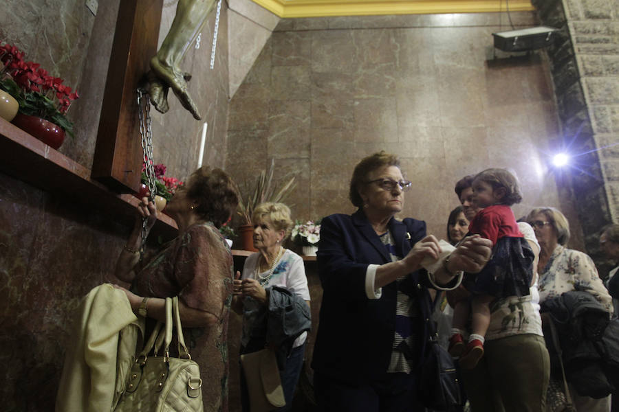 Oviedo celebra el Cristo de las Cadenas