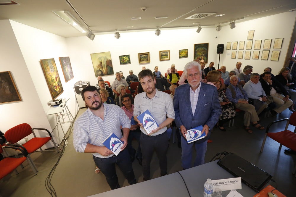 Presentación del libro de Ramón Muñiz