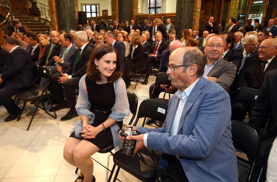 Mar Reguant recibe el Premio Fundación Banco Sabadell a la Investigación Económica 