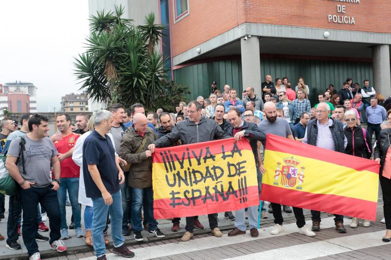 Se han desarrollado en todas las comisarías de la región. También los Bomberos de Gijón han expresado su apoyo.
