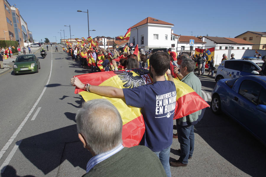 El desafío catalán llena Asturias de concentraciones