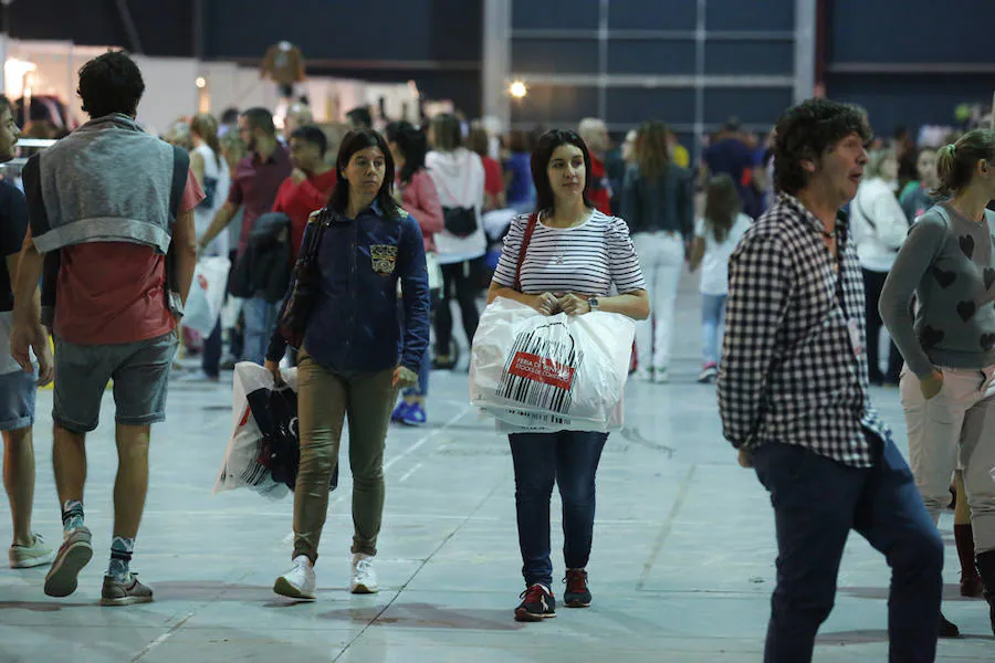 32 Feria de Stocks en Gijón