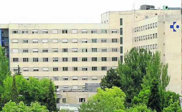El hospital Txagorritxu, a donde acudieron Iara y su pareja en dos ocasiones.