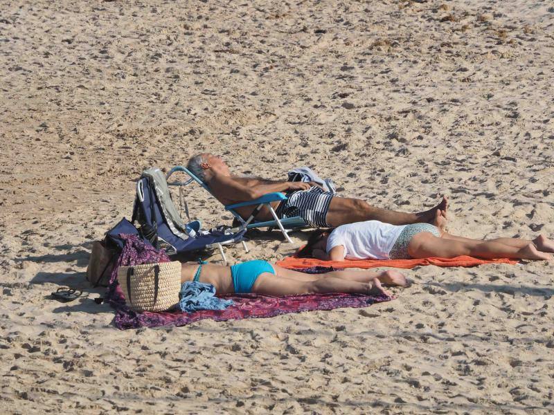 Sol y lleno total en Asturias en el puente del Pilar
