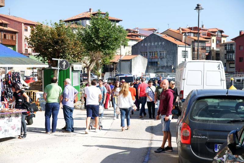 Sol y lleno total en Asturias en el puente del Pilar