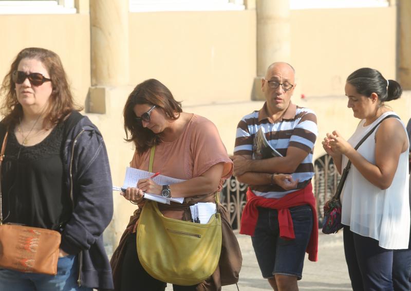 La fila de fanáticos de los músicos-humoristas argentinos agota el millar de entradas disponibles en menos de una hora