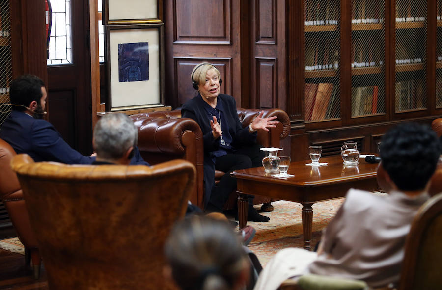 Desayuno en Oviedo con Karen Armstrong