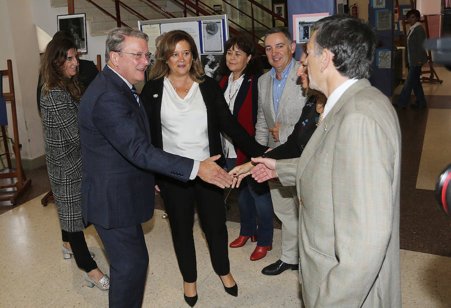 La Hispanic Society of America con estudiantes en el IES Selgas de El Pito