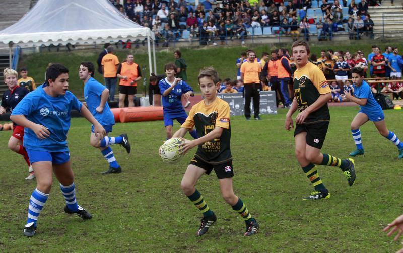 Los jugadores de rugby asturianos, a las órdenes de los All Blacks