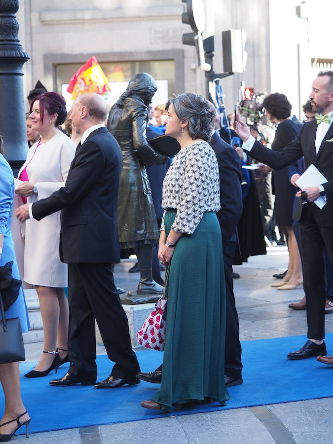 Alfombra azul de los Premios Princesa (2)