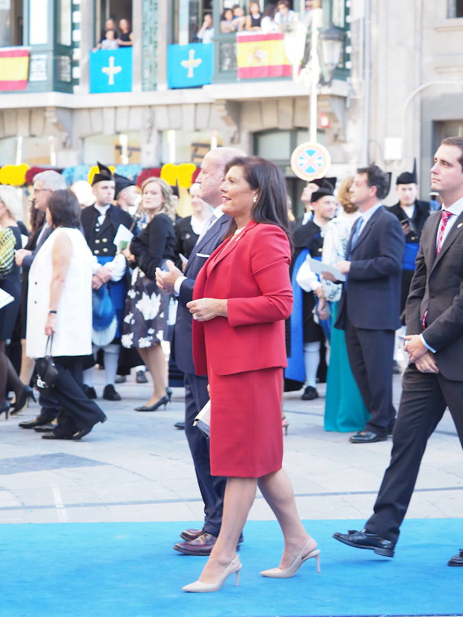 Alfombra azul de los Premios Princesa (2)