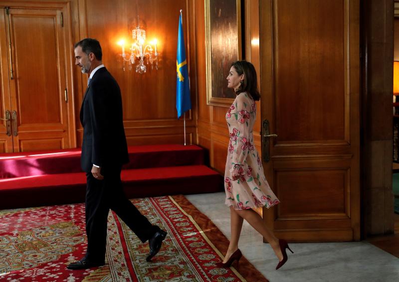 Felipe VI y Doña Letizia se encuentran desde este jueves en Oviedo, donde esta tarde presidirán la ceremonia de los Premios Princesa de Asturias 2017