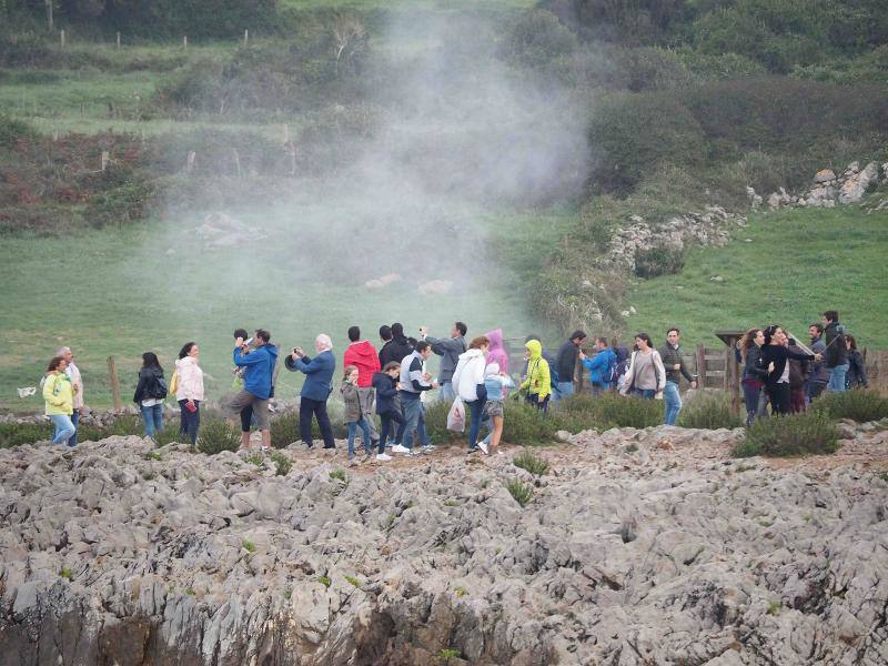 El impactante espectáculo de los bufones de Pría