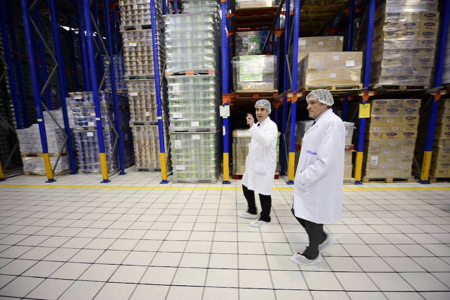 Industrias Lácteas Asturianas ha suscrito un acuerdo con la importadora Europasia y la distribuidora Zhongrui para la venta de leche en polvo para niños en el mercado chino tras la homologación de sus productos por el Gobierno del país asiático. 