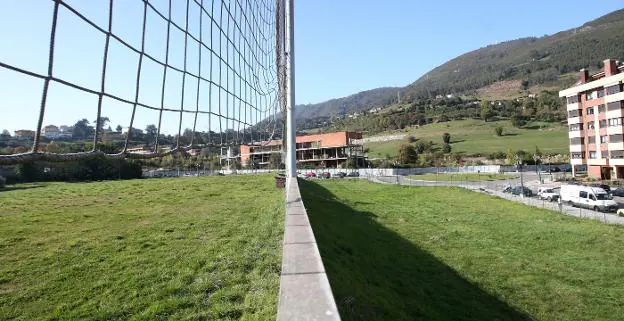 Las obras del nuevo centro deportivo en el solar del colegio Loyola durarán  doce meses | El Comercio: Diario de Asturias