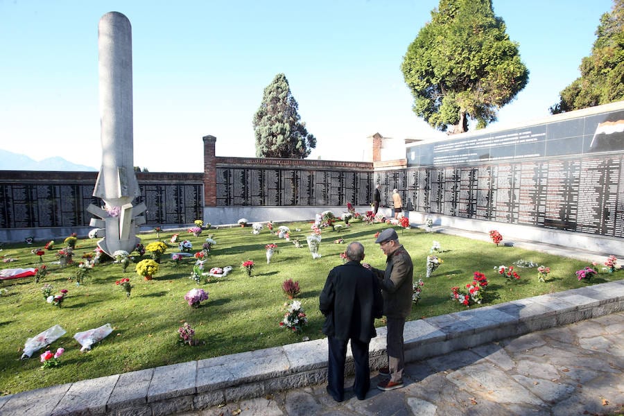 El Salvador cuenta con algunos destacados monumentos funerarios.