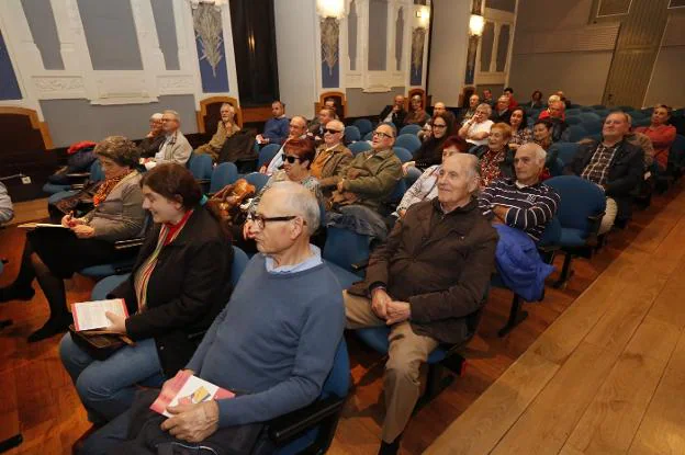 Asistentes a las jornadas, ayer, en el Antiguo Instituto. 