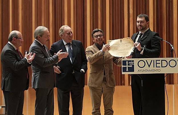Francisco Vigil, Wenceslao López, Francisco Álvarez, Roberto Sánchez Ramos y David Colado. 