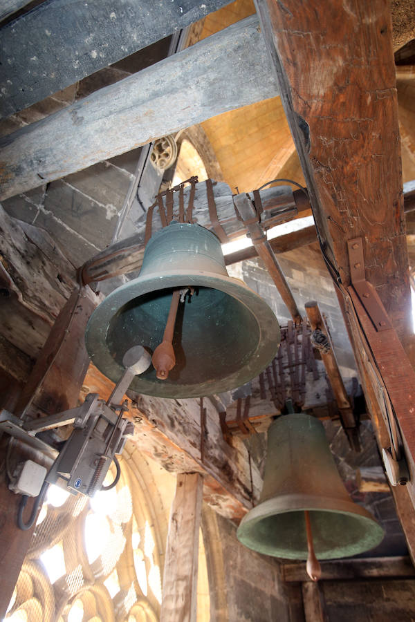 La campana, vista desde abajo. 