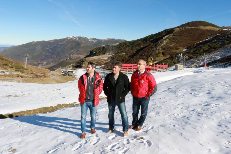 La estación asturiana pondrá en funcionamiento esta temporada cuatro nuevas pistas para todos los niveles