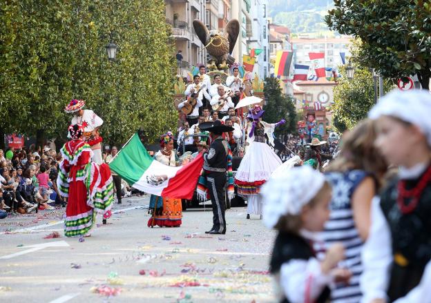 Una imagen del último desfile del Día de América en Asturias. 