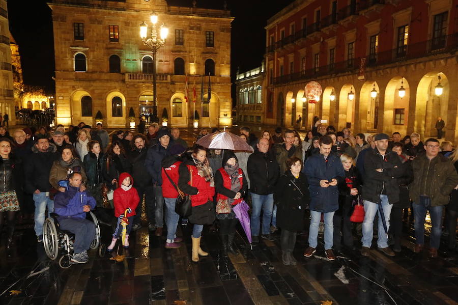 Cadena humana en el Día Mundial del Sida