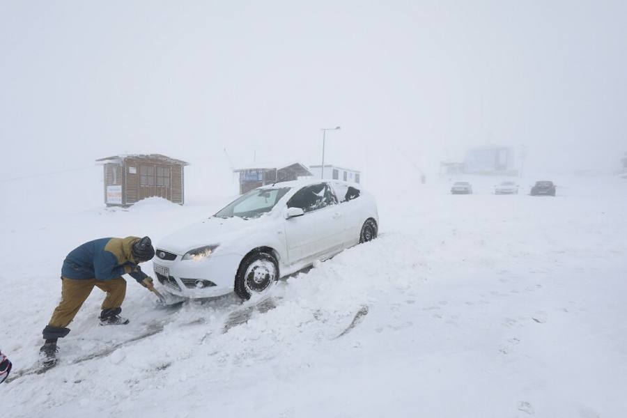 La nieve cubre de blanco Asturias
