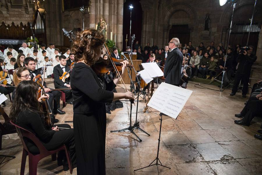 Concierto y misa en Covadonga en honor a la Santina