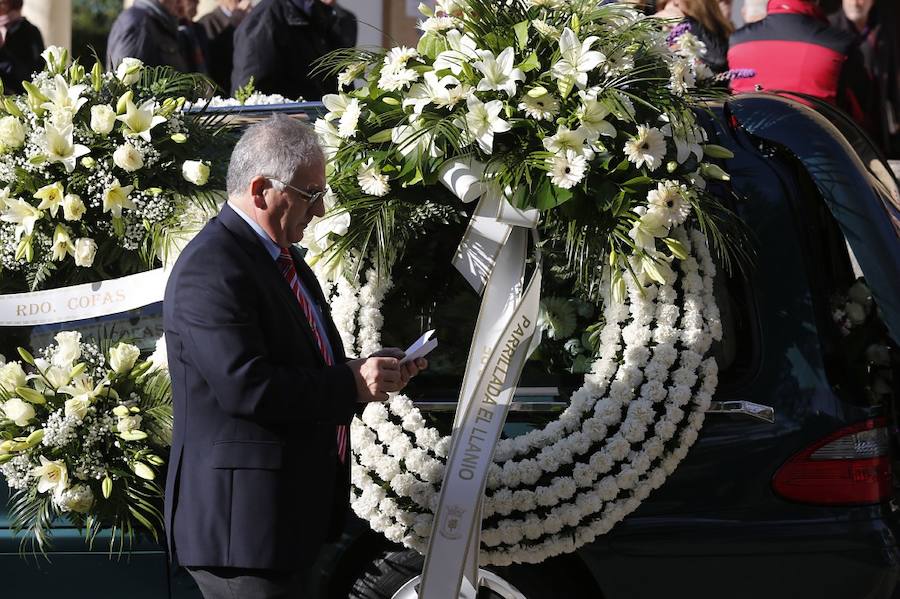 Somió despide a Juan Fombona