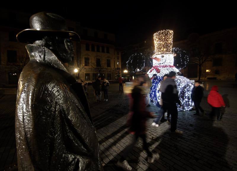Oviedo ilumina su Navidad