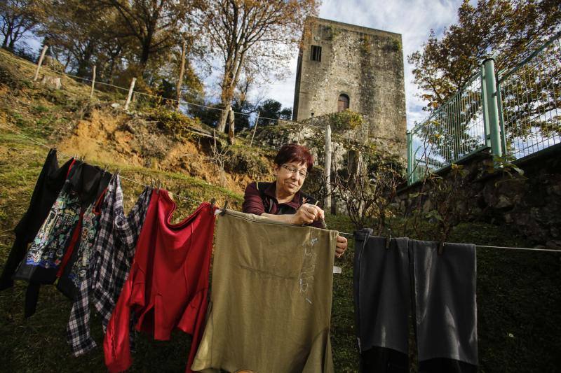 Torreón de El Condado, en Laviana. 