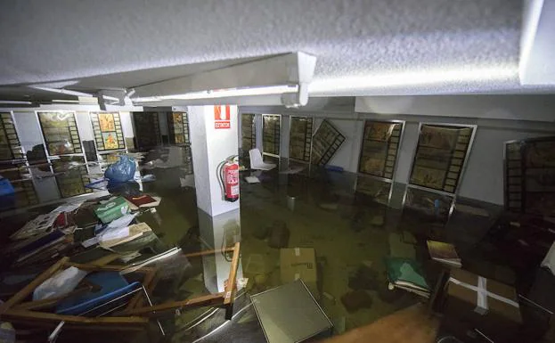 Una avería inunda el sótano de la delegación diocesana de Misiones