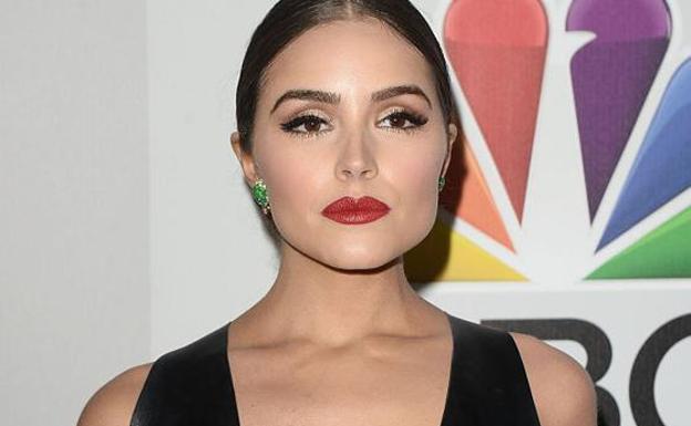 Olivia Culpo, de negro.