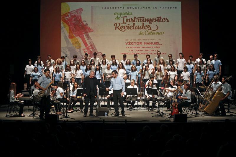 Cuenta con el patrocinio de EL COMERCIO. Beatriz Rico, Víctor Manuel y el Joven Coro de la Fundación Princesa de Asturias también participaron. 