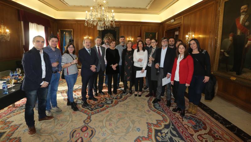 En el acto han participado Mariví Monteserín, Wenceslao López y Carmen Moriyón, así como el presidente de la FACC y los alcaldes de Illas, Corvera y Castrillón