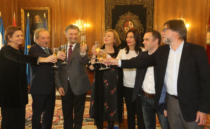 En el acto han participado Mariví Monteserín, Wenceslao López y Carmen Moriyón, así como el presidente de la FACC y los alcaldes de Illas, Corvera y Castrillón