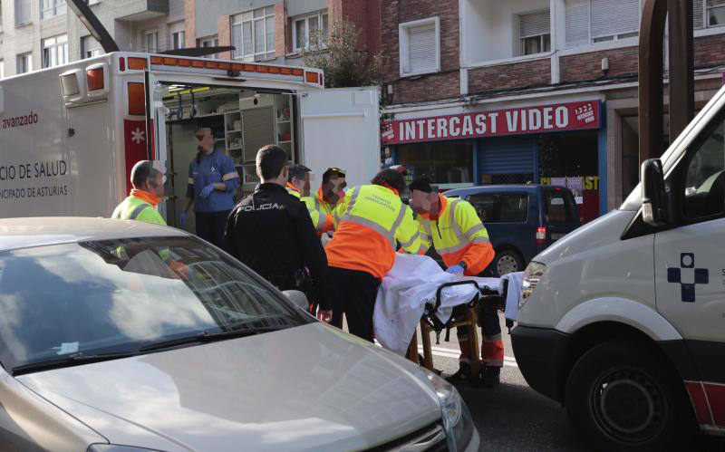 La pelea entre dos hombres en Gijón