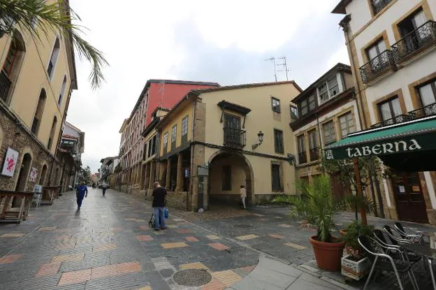 Galiana, una de las calles del casco histórico avilesino. 