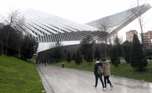 El palacio de congresos de Oviedo diseñado por Calatrava.