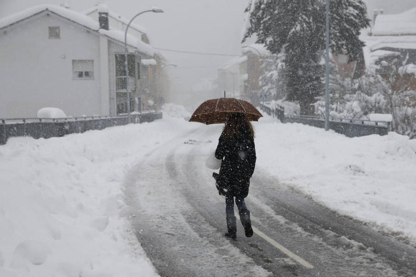Las grandes imágenes que deja el temporal en Asturias