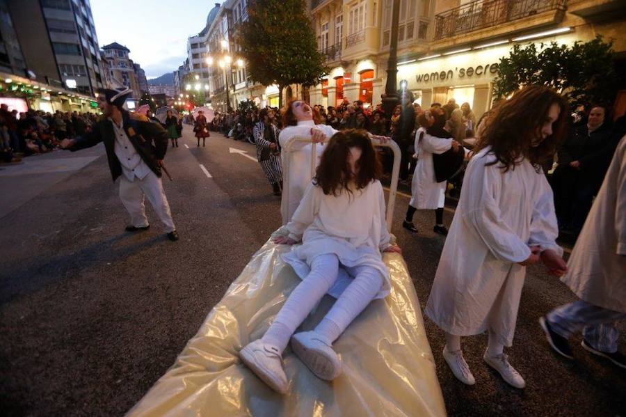 ¿Estuviste en el desfile de Antroxu de Oviedo? ¡Búscate! (1)