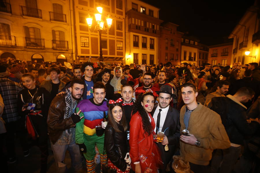¿Estuviste de Antroxu nocturno en Oviedo? ¡Búscate! (1)