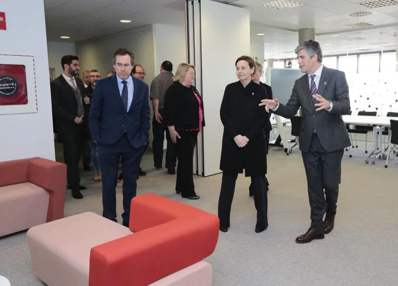 Fotos: Inauguración de la sede de Chemours en Gijón