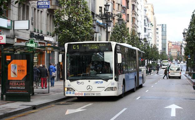 Autobús de transporte urbano de Oviedo. 
