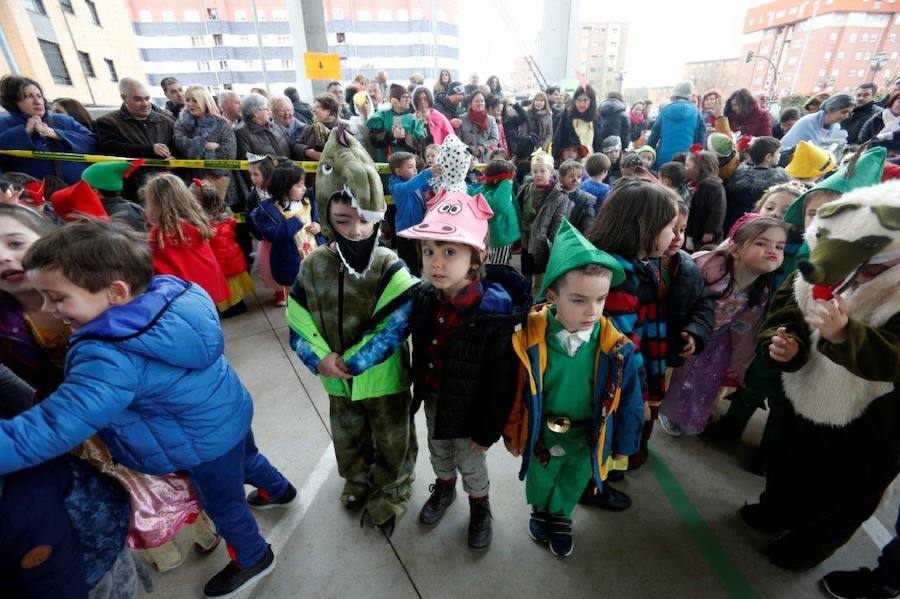 Fotos: Semana cultural en el colegio Ángel González de Oviedo