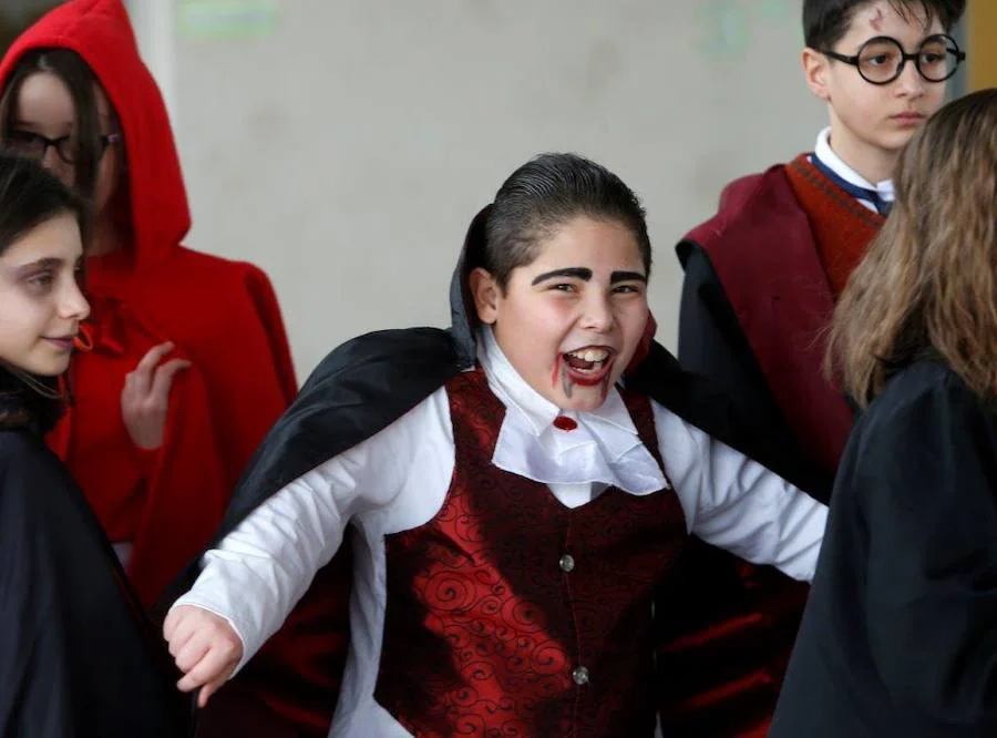 Fotos: Semana cultural en el colegio Ángel González de Oviedo