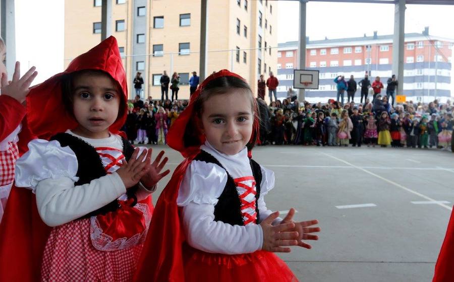 Fotos: Semana cultural en el colegio Ángel González de Oviedo