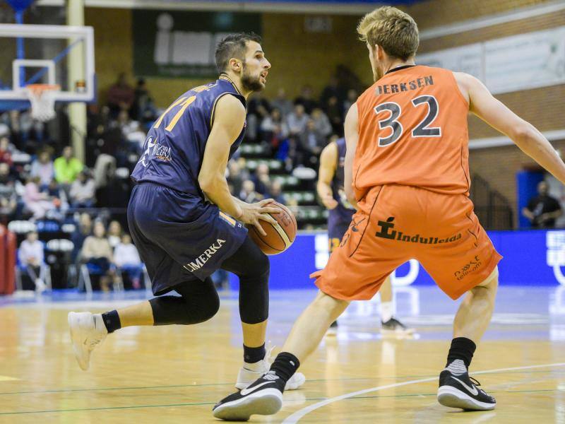 Fotos: Unión Financiera 67-64 Actel Força Lleida, en imágenes